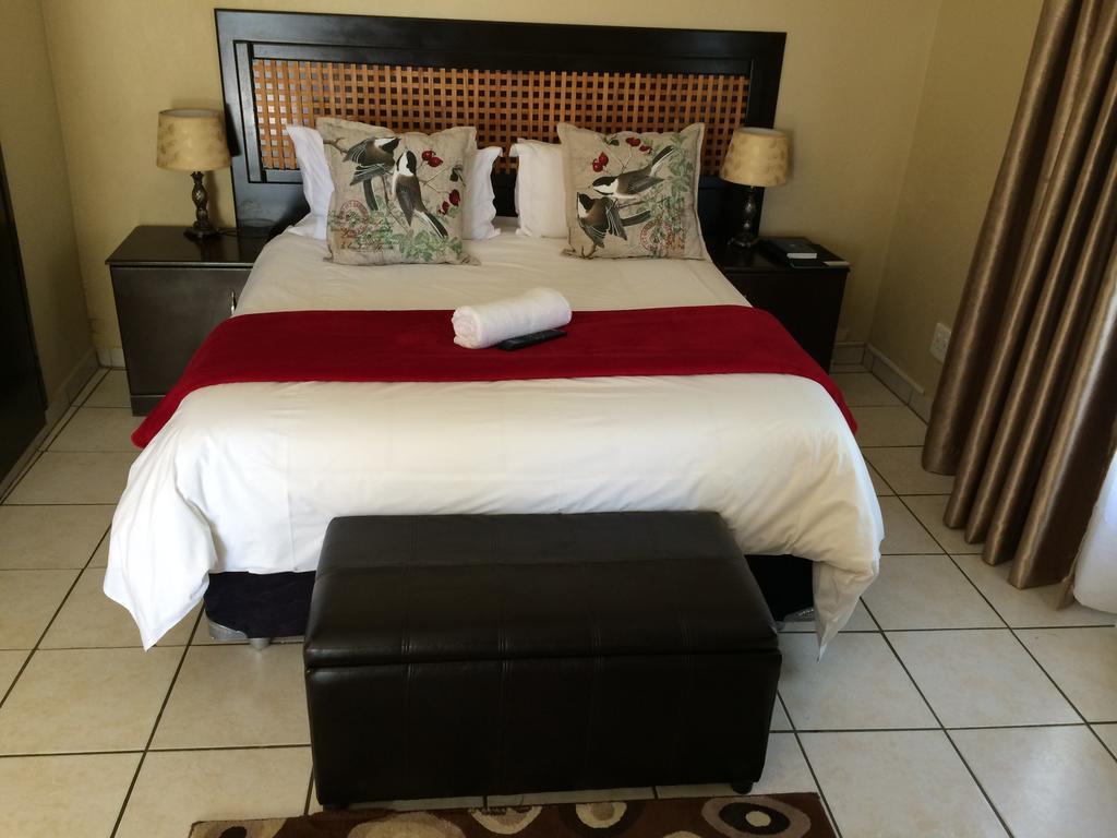 Mcbest Guest House Ермело Екстериор снимка