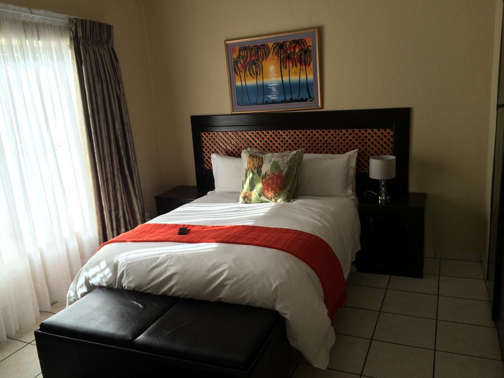 Mcbest Guest House Ермело Екстериор снимка