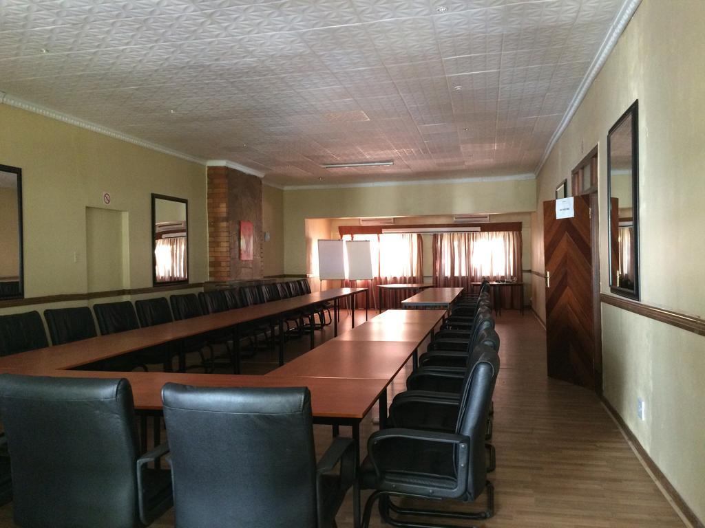 Mcbest Guest House Ермело Екстериор снимка