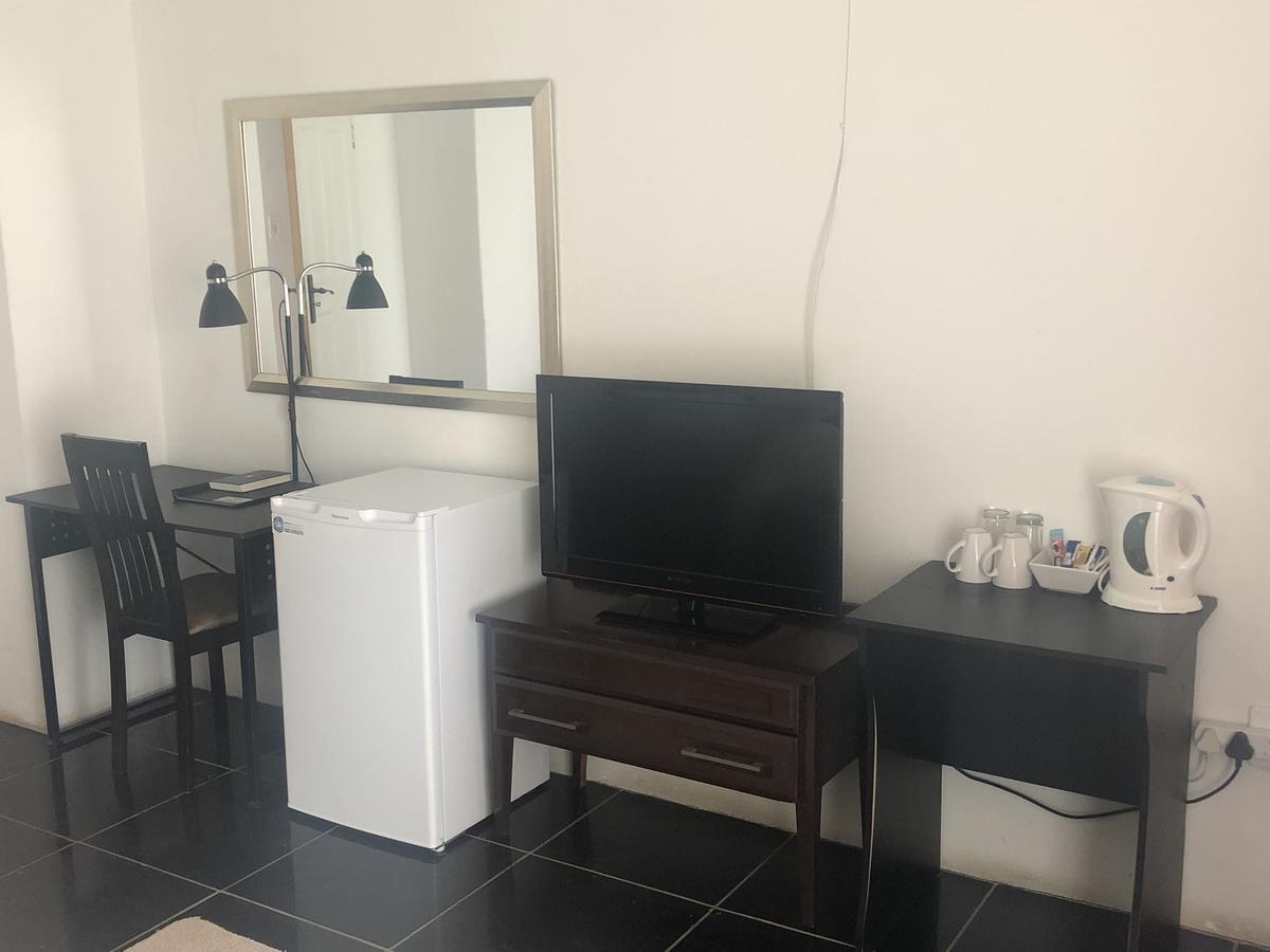 Mcbest Guest House Ермело Екстериор снимка