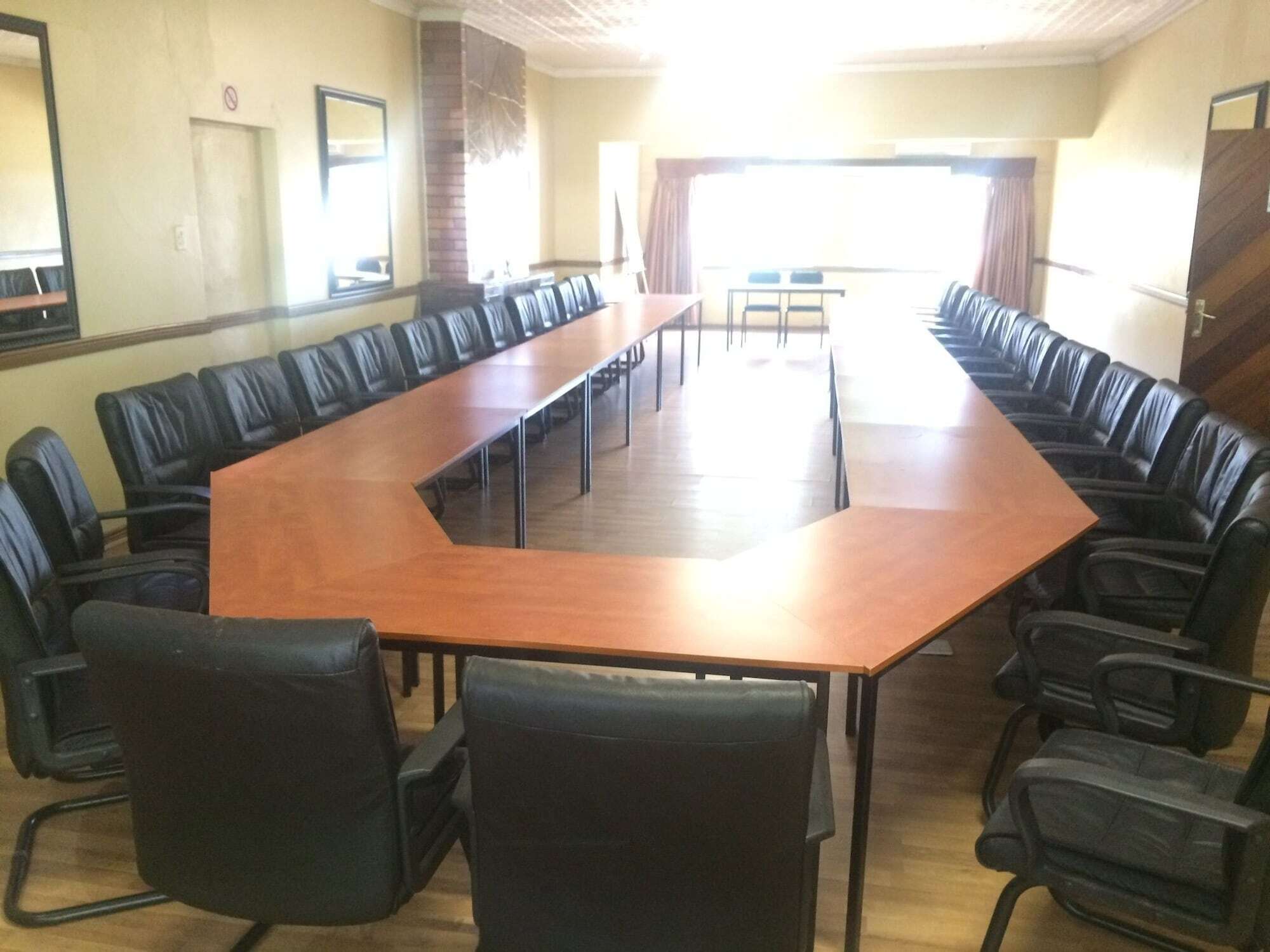 Mcbest Guest House Ермело Екстериор снимка